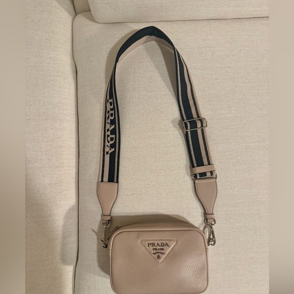 PRADA Small Leather Bag in Pink. Brand new from Saks Fifth Ave. - Picture 5 of 12